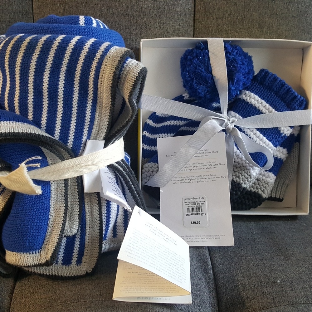 Knit blanket & hat & socks